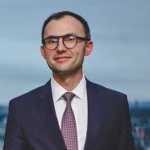 Maciej Czura (European Investment Bank (EIB))